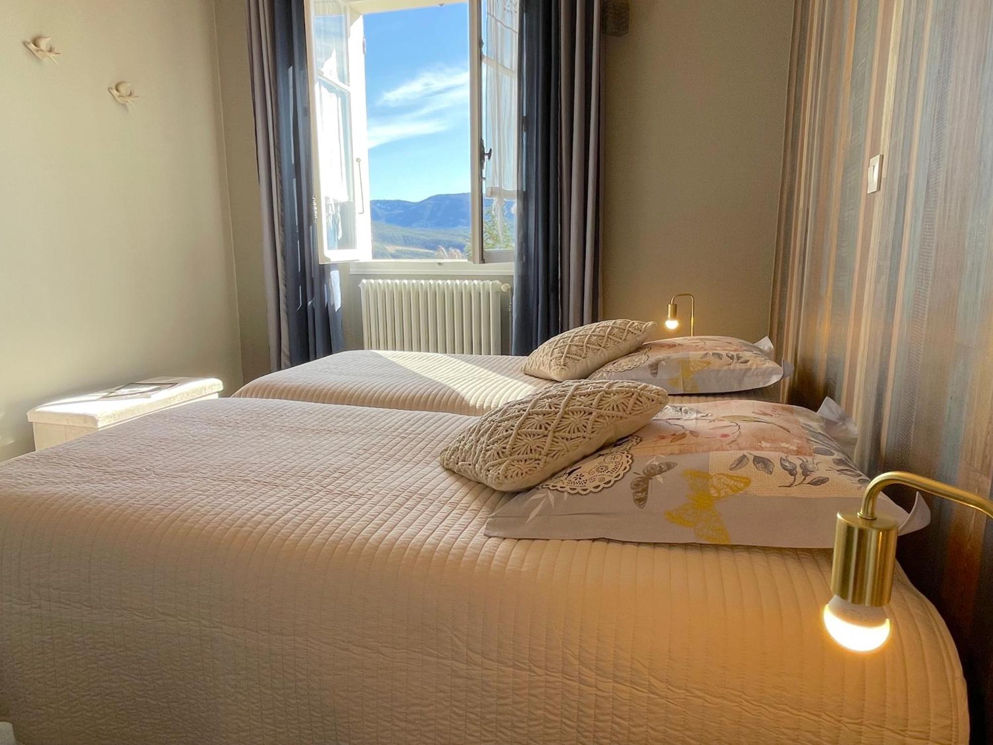 Bed and Breakfast Atypique Detour Rosans Exterior foto