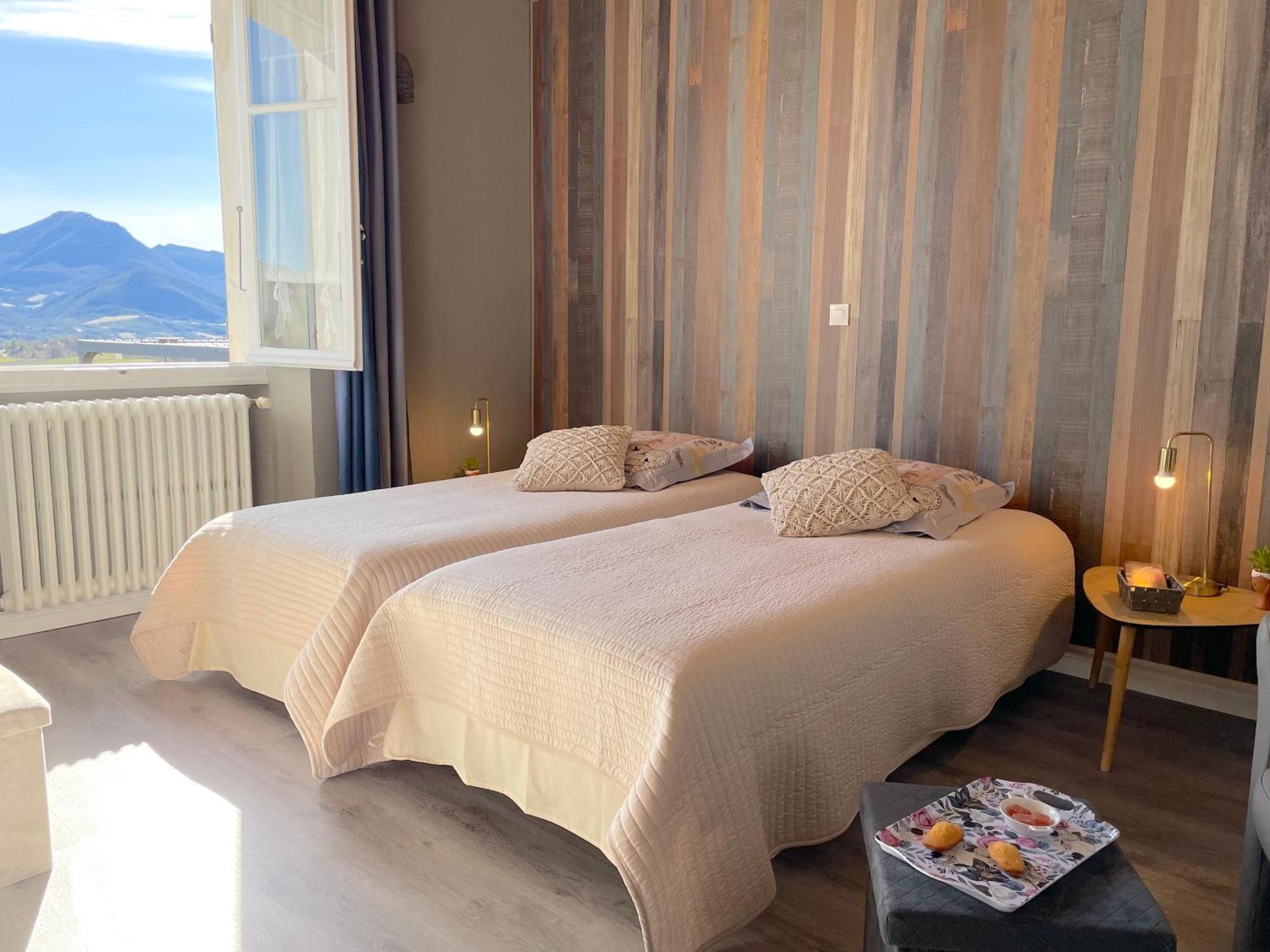 Bed and Breakfast Atypique Detour Rosans Exterior foto